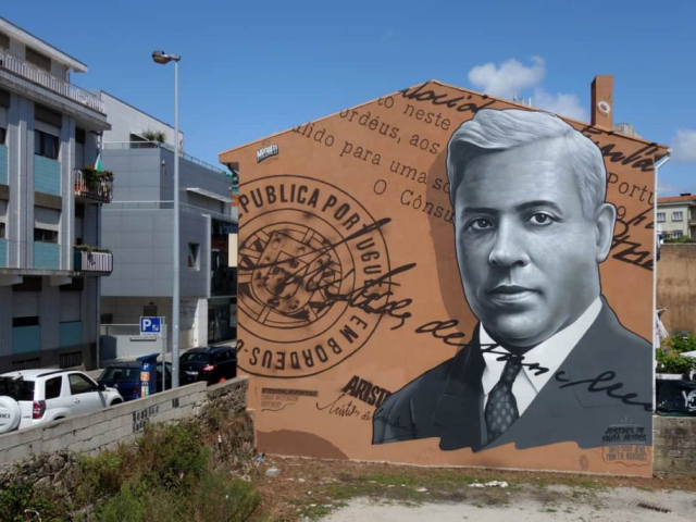 MrDheo - Aristides De Sousa Mendes - Gaia 2021 (arte urbana/street art/graffiti/mural)
