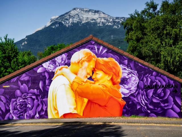 MrDheo - "Unconditional" - Grenoble, France 2025 (arte urbana/street art/graffiti/mural)